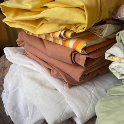 U8- Sheets and Pillowcases