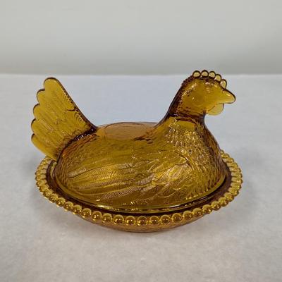 Vintage Amber Indiana Glass 7" Nesting Hen