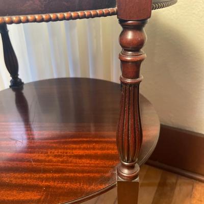 U17-small round side table