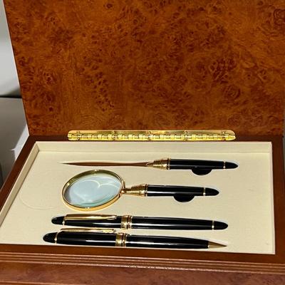 Mixed Lot Collectibles, Desk Office Decor