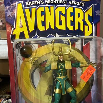 Figurines, Pokemon Cards, Puzzles, Game Lot