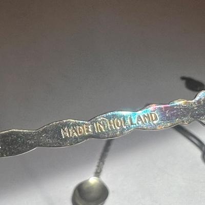 Sterling & Nickel Silver Collectible Spoons and More (P-DZ)