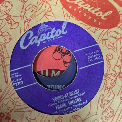Vintage 45 Records Frank Sinatra Patsy Cline The Supremes & More Artists Lot 1