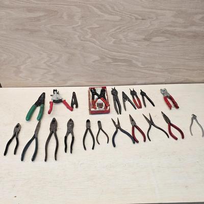Assorted Pliers & More (WS-JS)