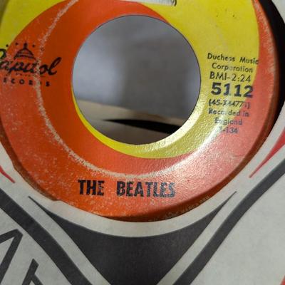 Vintage 45 Records The Beatles Andy Gibb Carpenters Patsy Cline Bee Gees & Various Artists