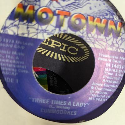 Vintage 45 Records The Beatles Andy Gibb Carpenters Patsy Cline Bee Gees & Various Artists