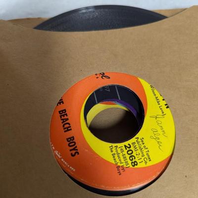 Vintage 45 Records Patsy Cline The Beatles The Beach Boys & Various Artists