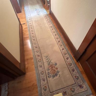 U38-Large Runner Rug
