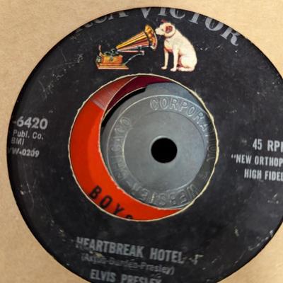 Vintage 45 Records Elvis Elton John Smokey Robinson Patsy Cline & Various Artists