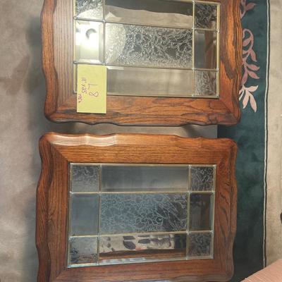 L8-pair of small end tables