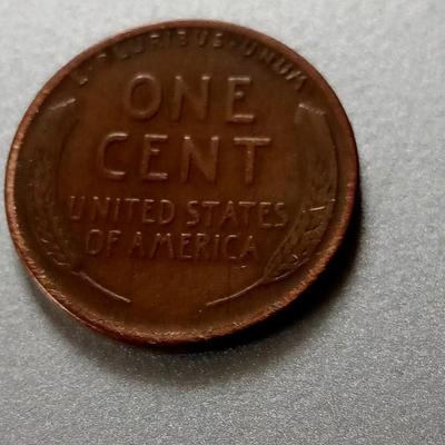 LOT 105 1928-D LINCOLN CENT