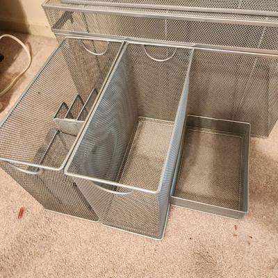 Wire Mesh office Storage organizers Many nesting