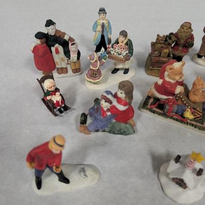 Ceramic/Porcelain Christmas Figurines