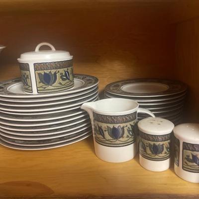 K5-Mikasa Dishes