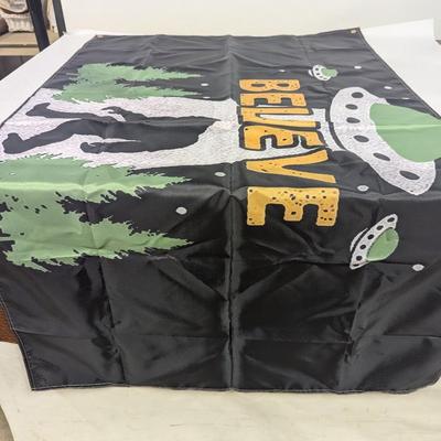 Bigfoot UFO Aliens Believe Flag 3x5