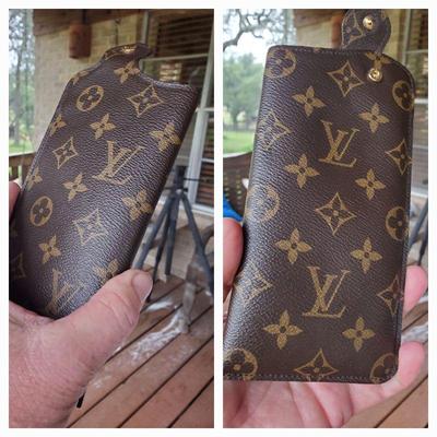 Louis Vuitton Eye glass case 