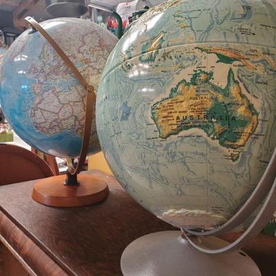 GLOBES
