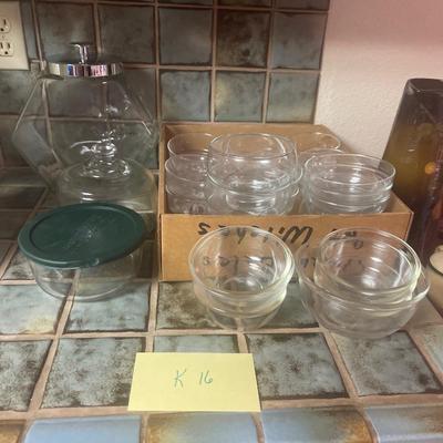 K16-clear glassware – kitchen lot