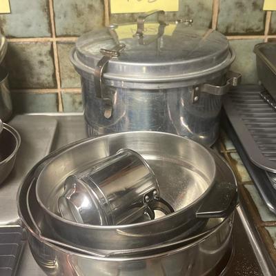 K23-Miscellaneous Kitchen Lot