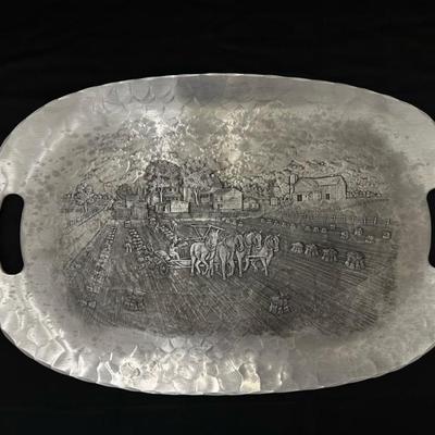 Lot of Collectable Plateware