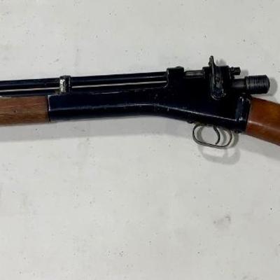 Vintage Crosman Air Rifle