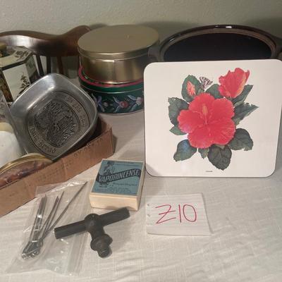 Z10-Kitchen and Decor Lot
