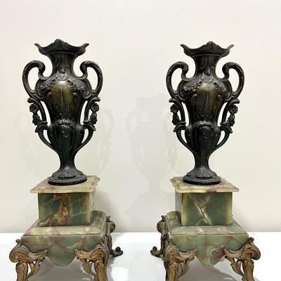 REINE DES FLEURS Par-Ruffony 19th Century Onyx Marble Mantle Clock Set