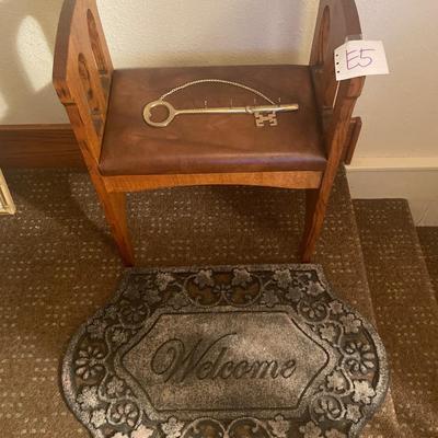 E5-Entryway Lot