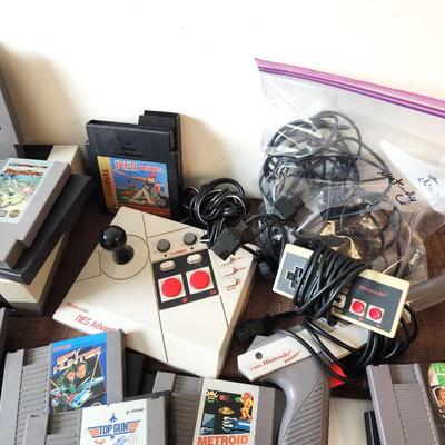 Lot #100 Vintage Nintendo Lot - Console, 18 Games, more