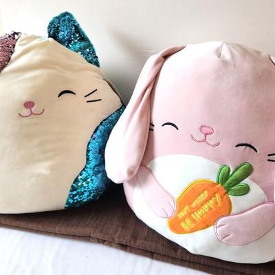 Lot #103 Lot of 2 SquishMallows - Bop Bunny (hard to find) and Shany the Calico Cat