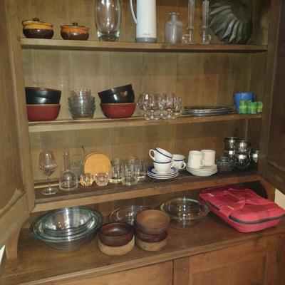 Collection of Kitchenware and Home Decor