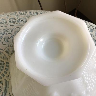 Milk Glass Bowl Lot
