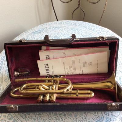 Cornet Music Instrument with Alligator Case