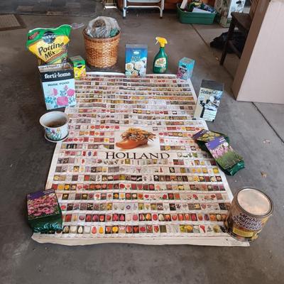 HUGE POSTER IDENTIFYING FLOWERS, FLOWER BULBS AND MORE