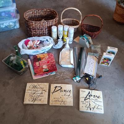 TILED WALL HUNG QUOTES, WICKER BASKETS, FLOWER ARRANGING SUPPLIES AND MORE