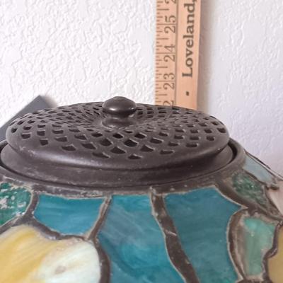 Beautiful Antique “HANDEL” Leaded Glass Lamp