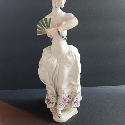 Meissen figure "Spanish dancer", polychrome painted, design: Paul Scheurich 1933, jubilee mark 1883-1983