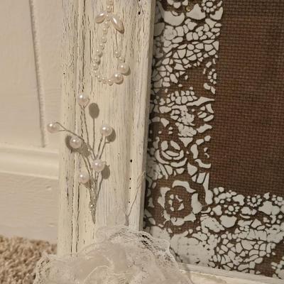 White Design Photo Frame