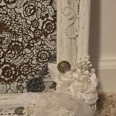 White Design Photo Frame