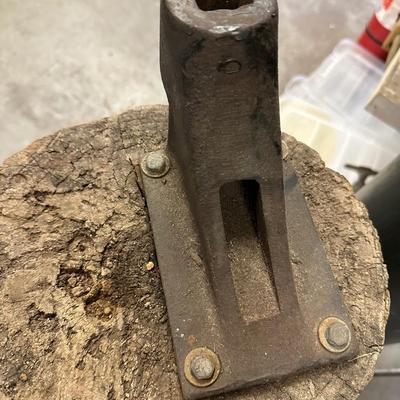 Anvil Stake Holder