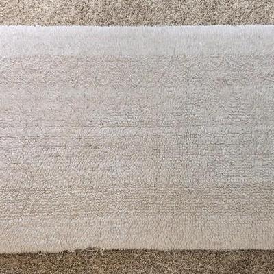 Long White Runner Bath Rug