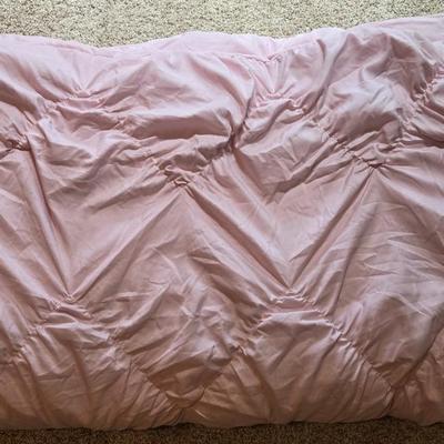 Queen or Full Pink Comforter & Shams