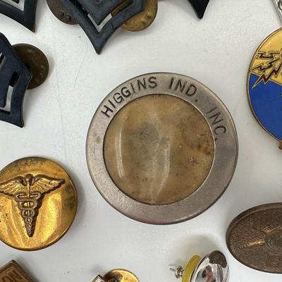 Miscellaneous of Military Pins. etc.