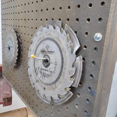 Peg Board Tool Rack & Tools (WS-JS)