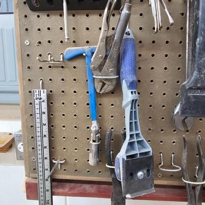 Peg Board Tool Rack & Tools (WS-JS)