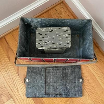 Vintage 1950s Flamingo Insulated Ice chest
