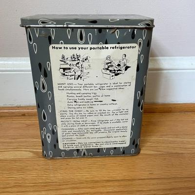 Vintage 1950s Flamingo Insulated Ice chest