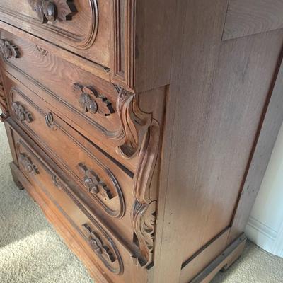 Vintage Victorian Dresser