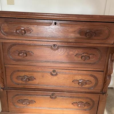 Vintage Victorian Dresser