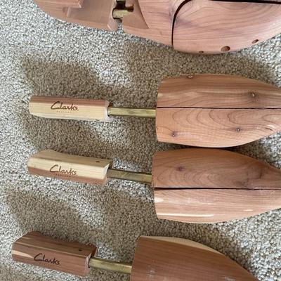 3 Pairs of Men's Shoe Trees Stretchers